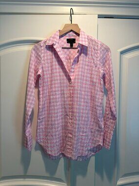 J.Crew Size 00 pink gingham "boy" shirt